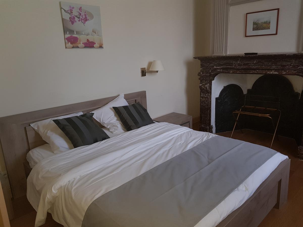Liessies Logis - Chateau De La Motte - Hotel & Restaurant מראה חיצוני תמונה