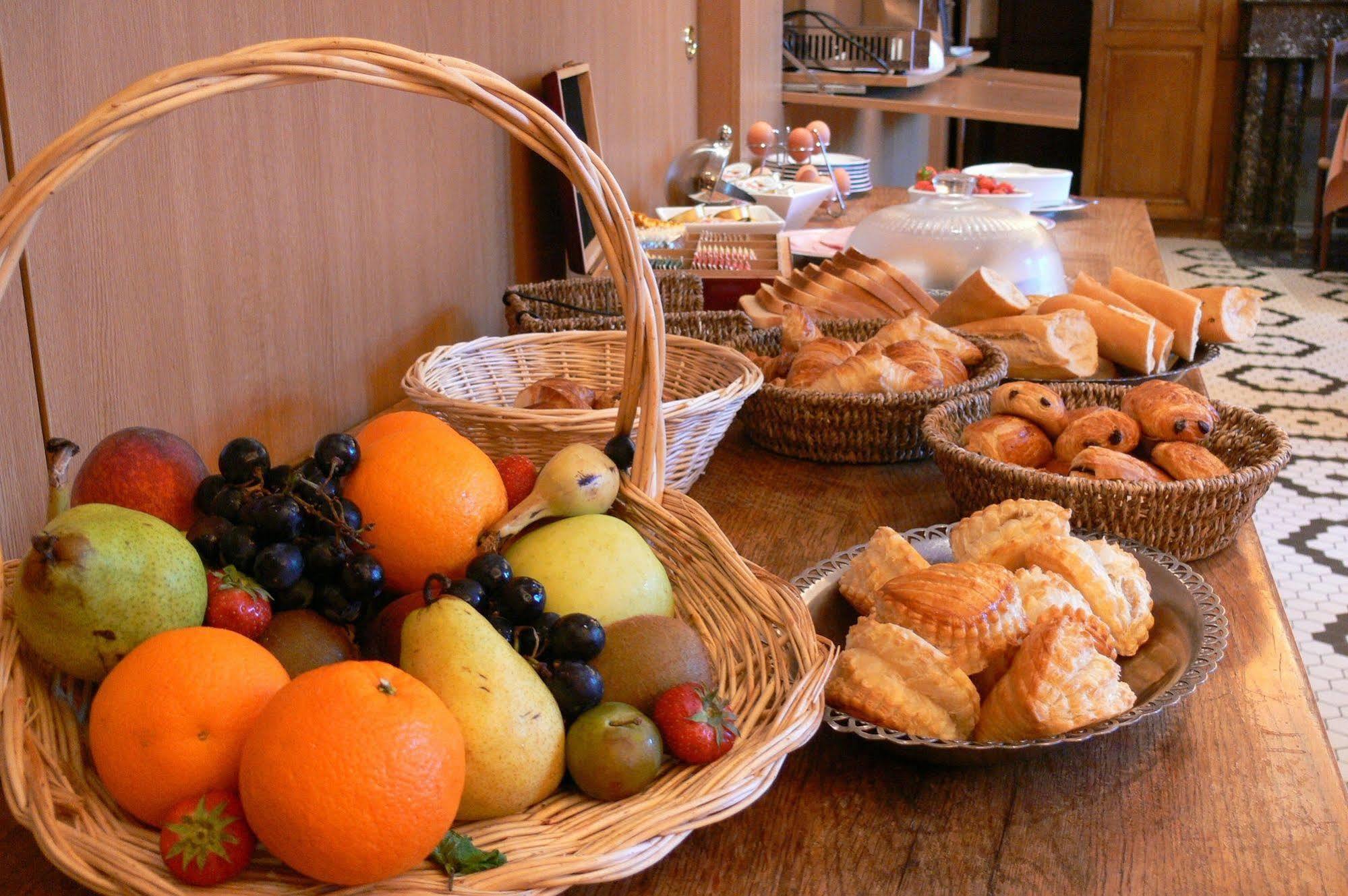 Liessies Logis - Chateau De La Motte - Hotel & Restaurant מראה חיצוני תמונה