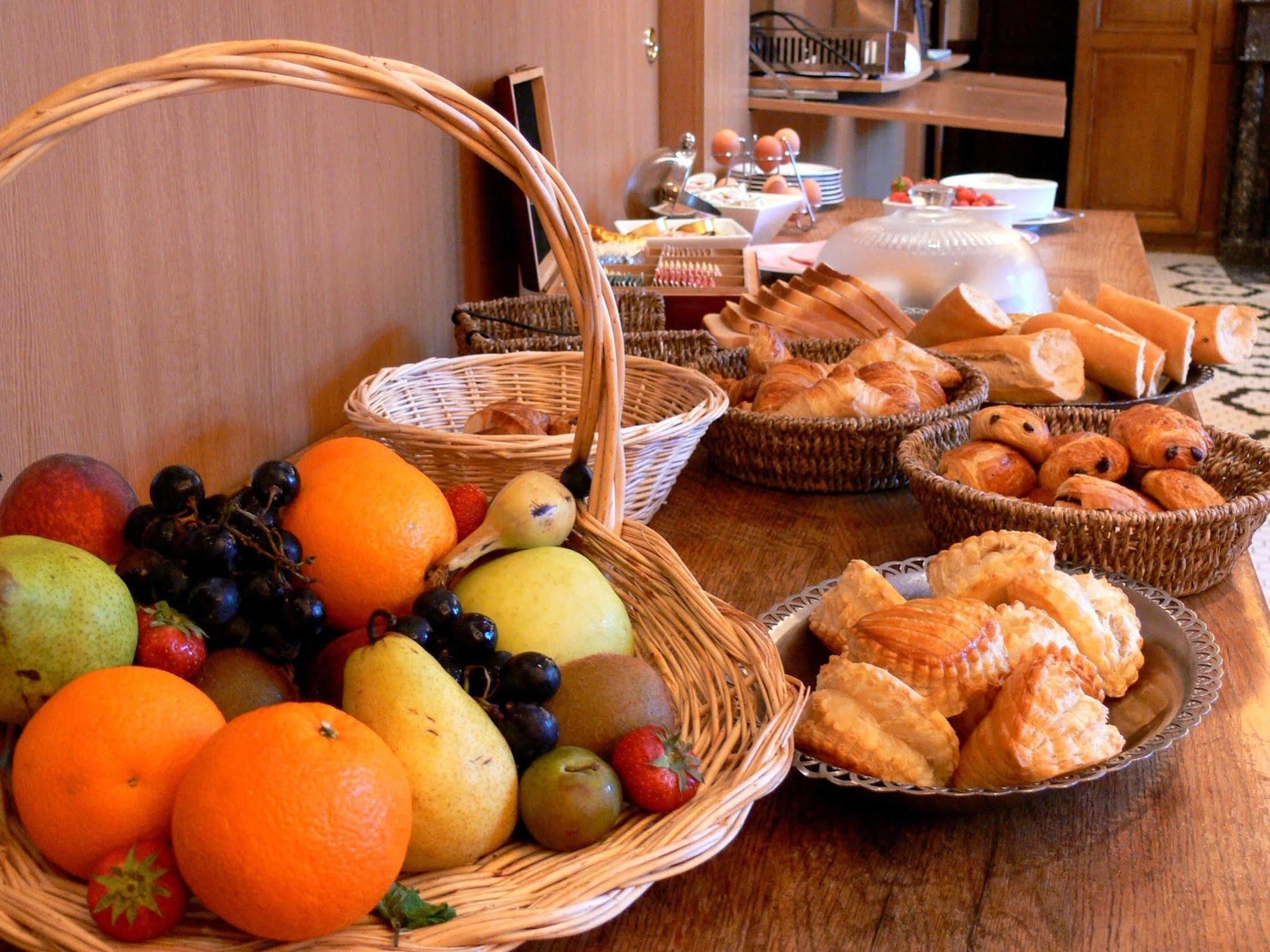 Liessies Logis - Chateau De La Motte - Hotel & Restaurant מראה חיצוני תמונה